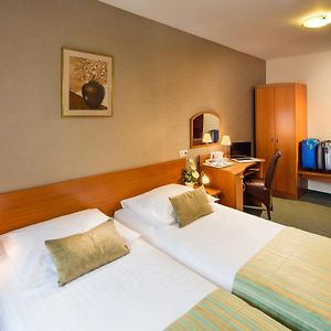 Kamer "Premium" met Twee Aparte Bedden